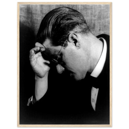 Gerahmter Schwarz-Weiß-Fotodruck von James Joyce